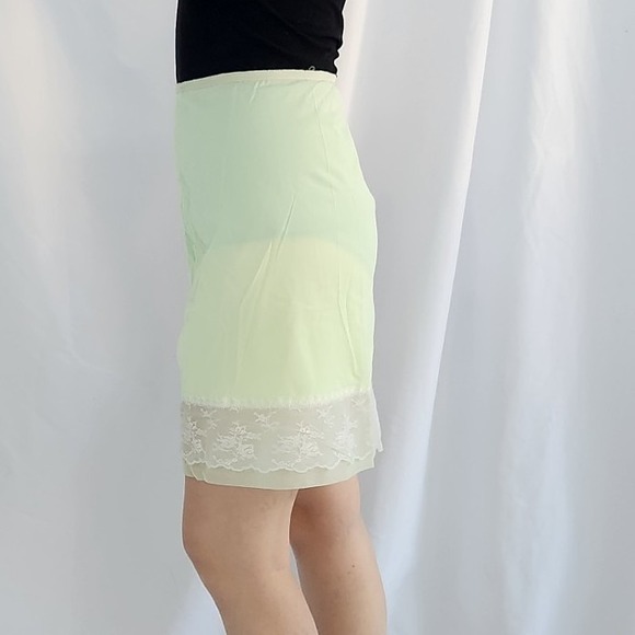 60s/70s Lime Green Half Slip - Picture 2 of 4
